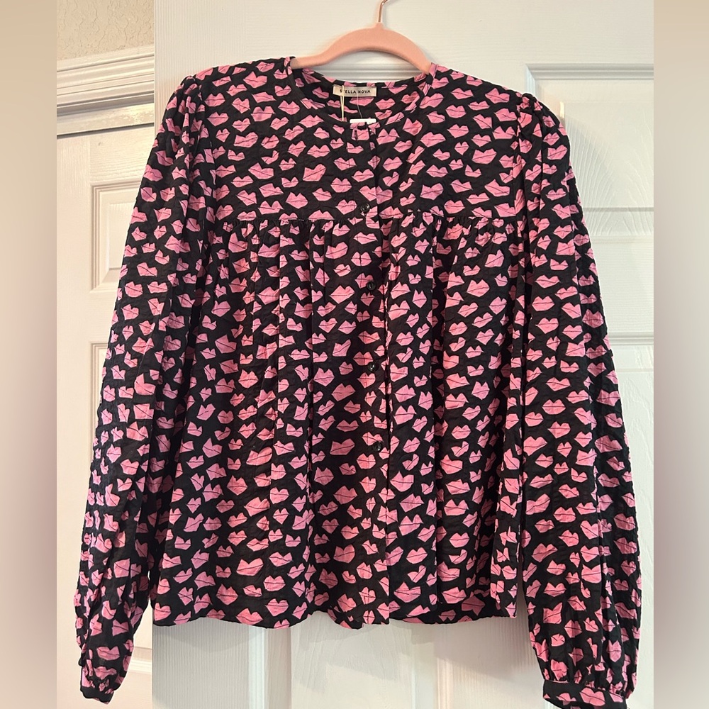 Stella Nova black and pink button up shirt purchased from Anthropologie.
